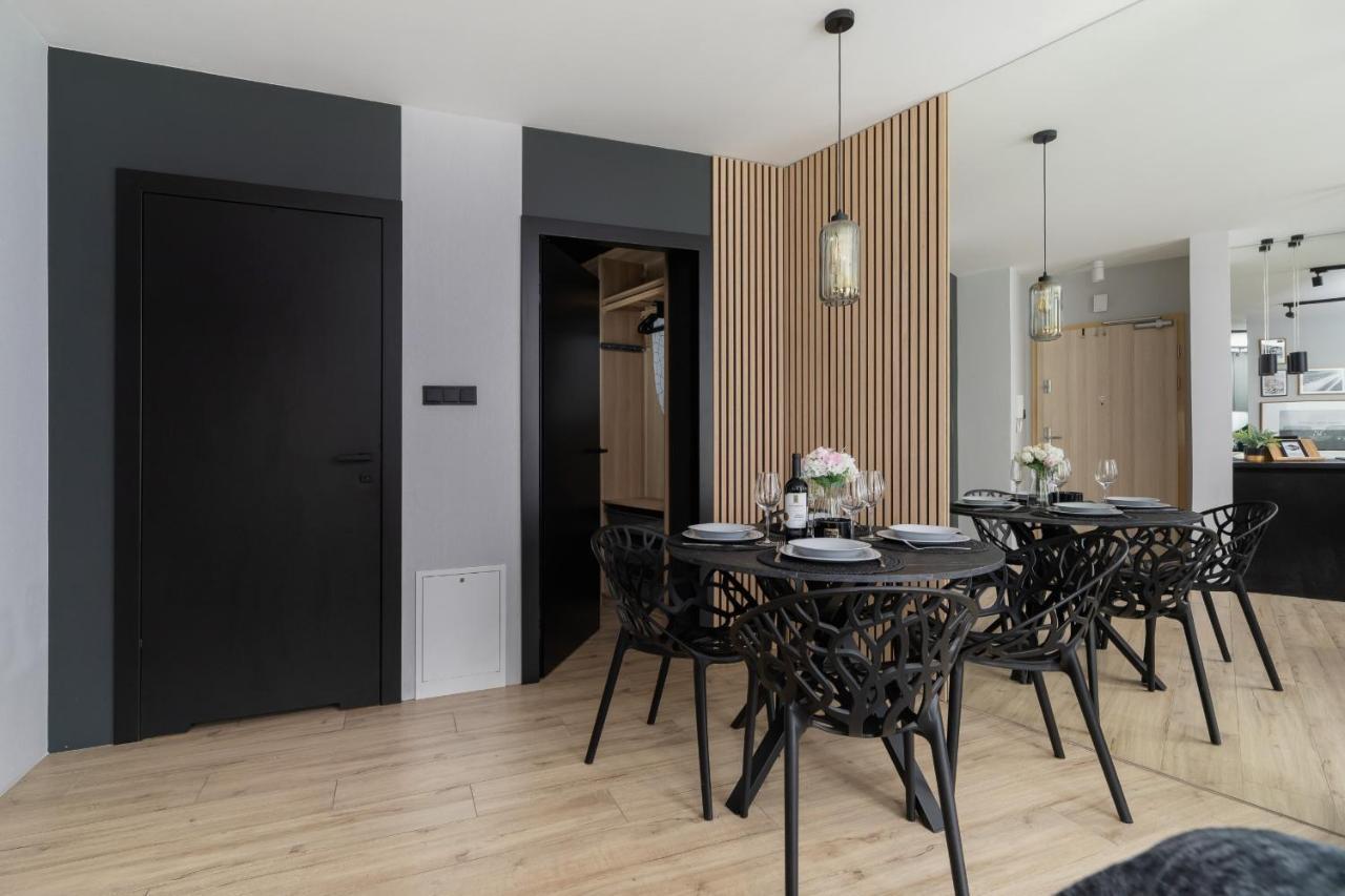 Deluxe City Studio Kacik 10 By Noclegi Renters Cracovia Esterno foto
